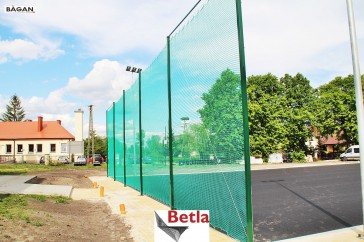 Siatki Sulejówek - Sznurkowe ogrodzenie na boisko szkolne i obiekty sportowe dla terenów Sulejówka